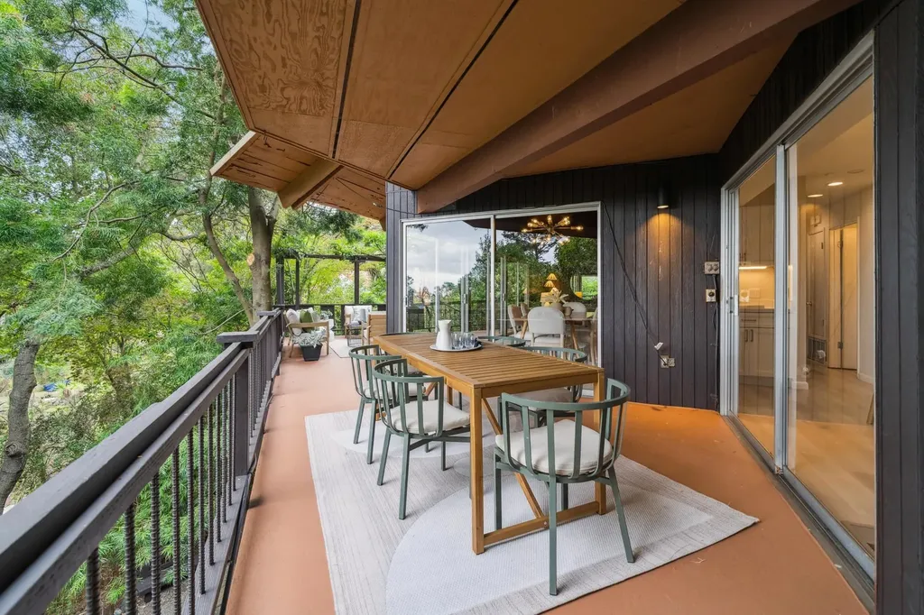 2835 Morley Drive Oakland CA 94611