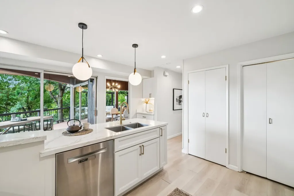 2835 Morley Drive Oakland CA 94611