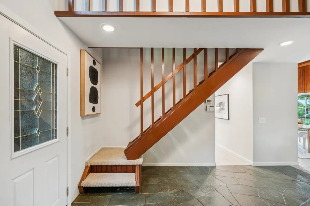 2835 Morley Drive Oakland CA 94611