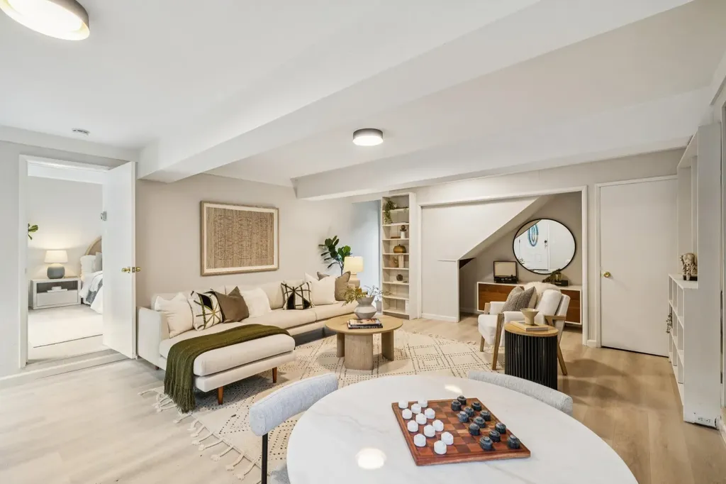 2835 Morley Drive Oakland CA 94611