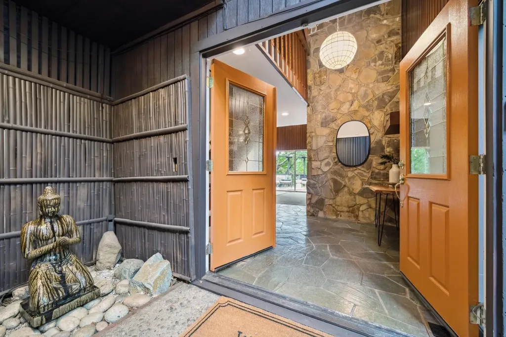 2835 Morley Drive Oakland CA 94611