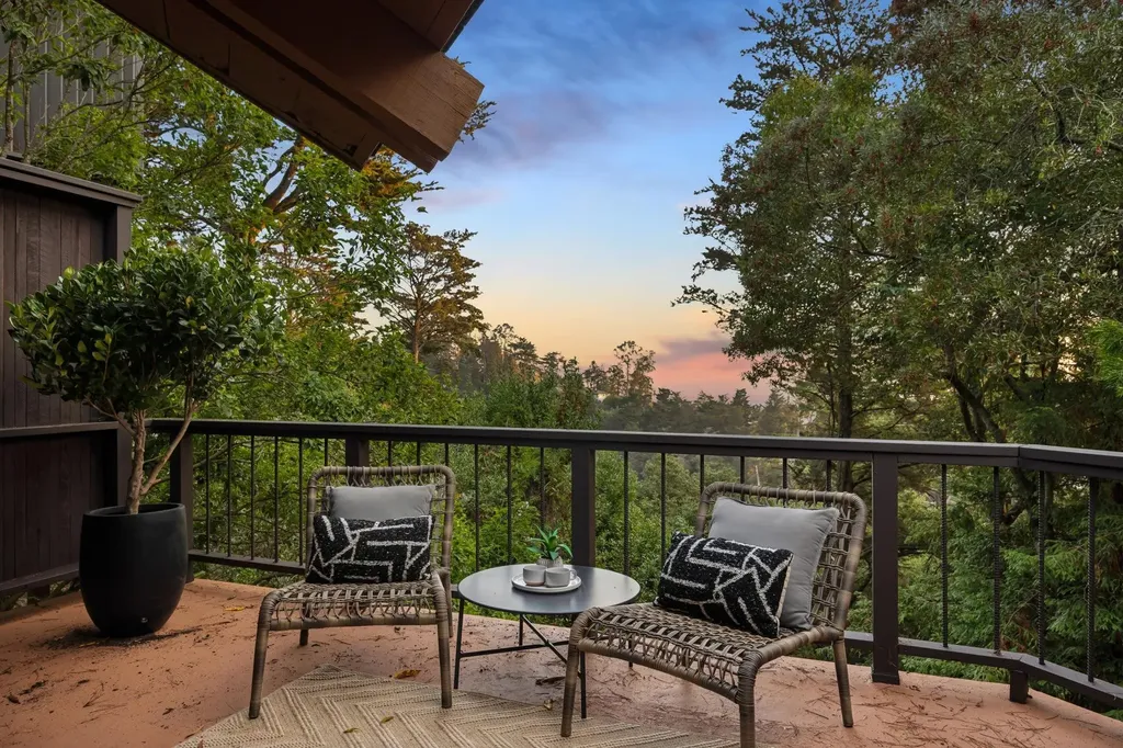 2835 Morley Drive Oakland CA 94611