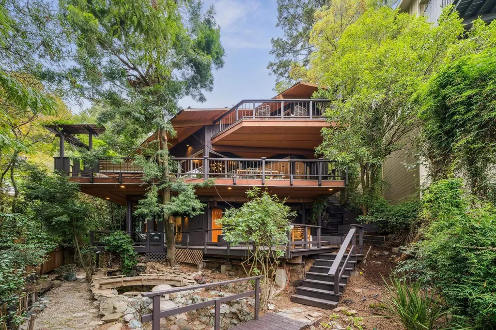 2835 Morley Drive Oakland CA 94611