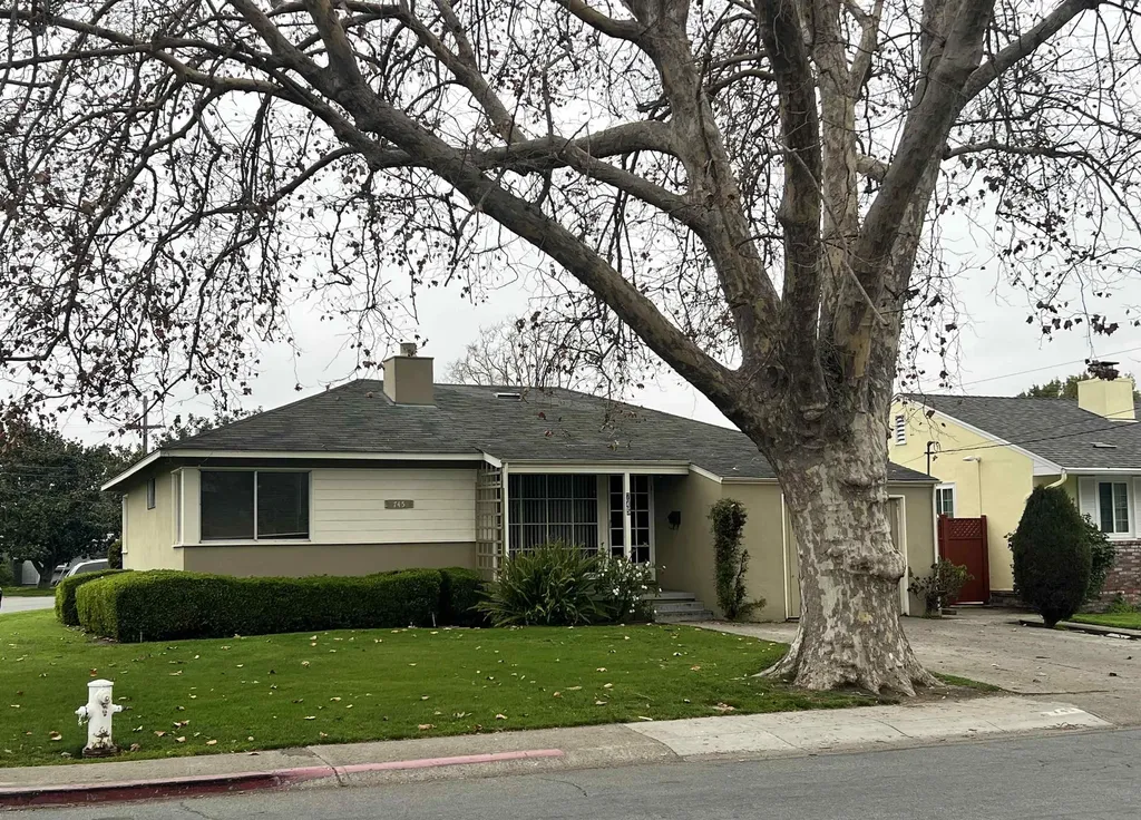 745 Hacienda Avenue San Lorenzo CA 94580