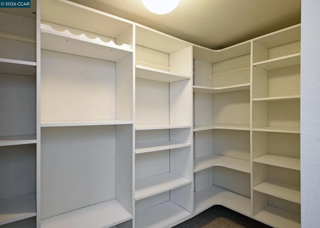 228 Arreba Street Martinez CA 94553