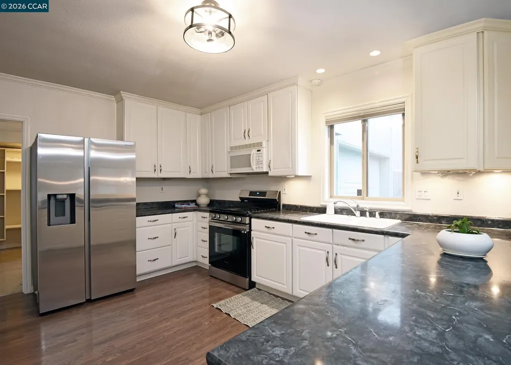 228 Arreba Street Martinez CA 94553