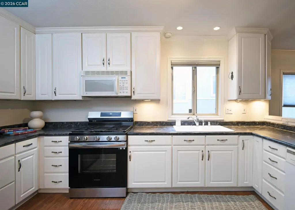 228 Arreba Street Martinez CA 94553