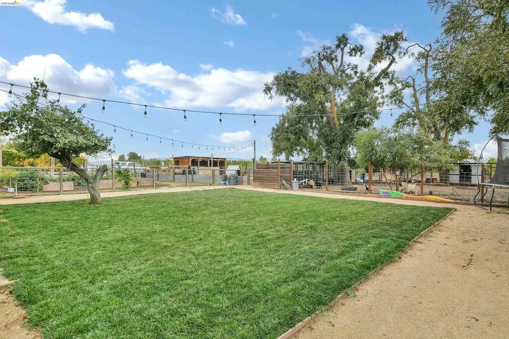 2661 Walnut Boulevard Brentwood CA 94513