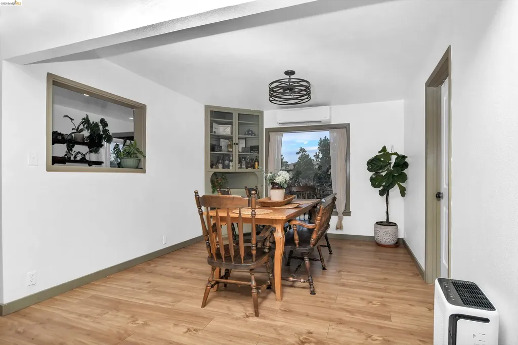 2661 Walnut Boulevard Brentwood CA 94513