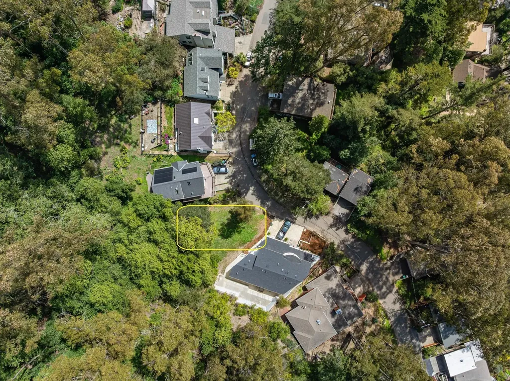 0 Arrowhead Drive Oakland CA 94611