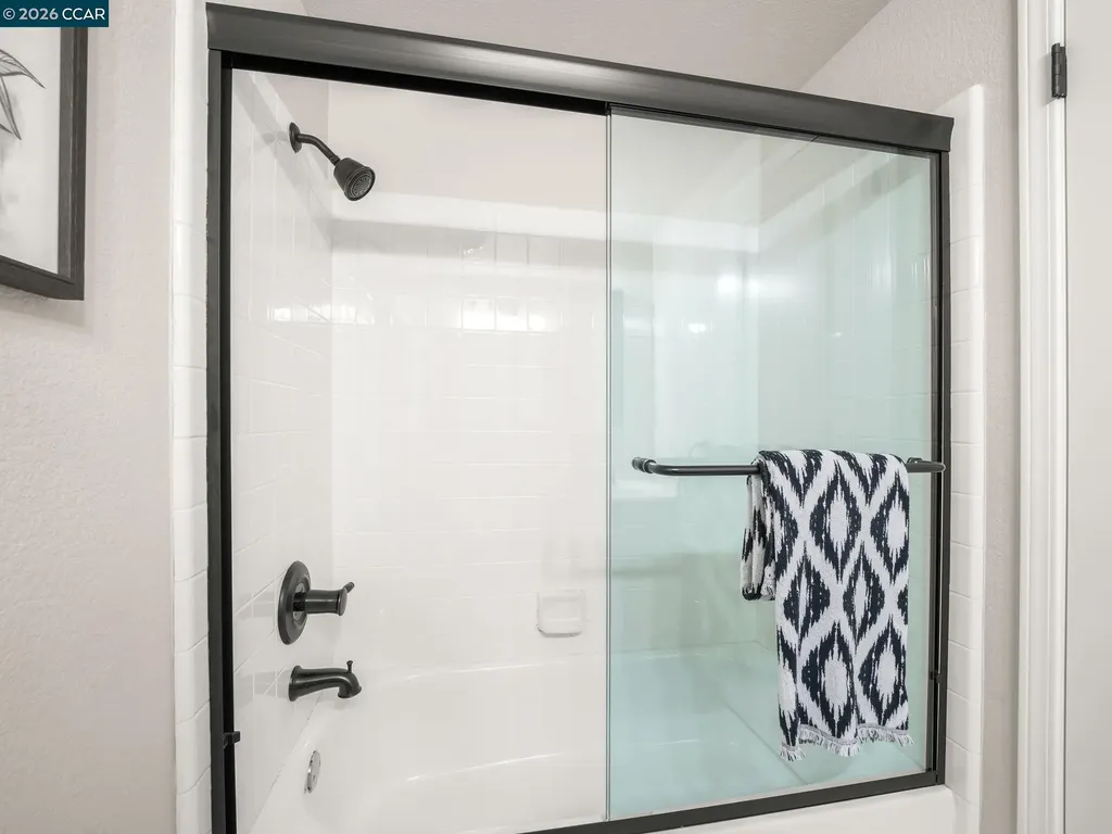 376 Blue Oak Lane Clayton CA 94517