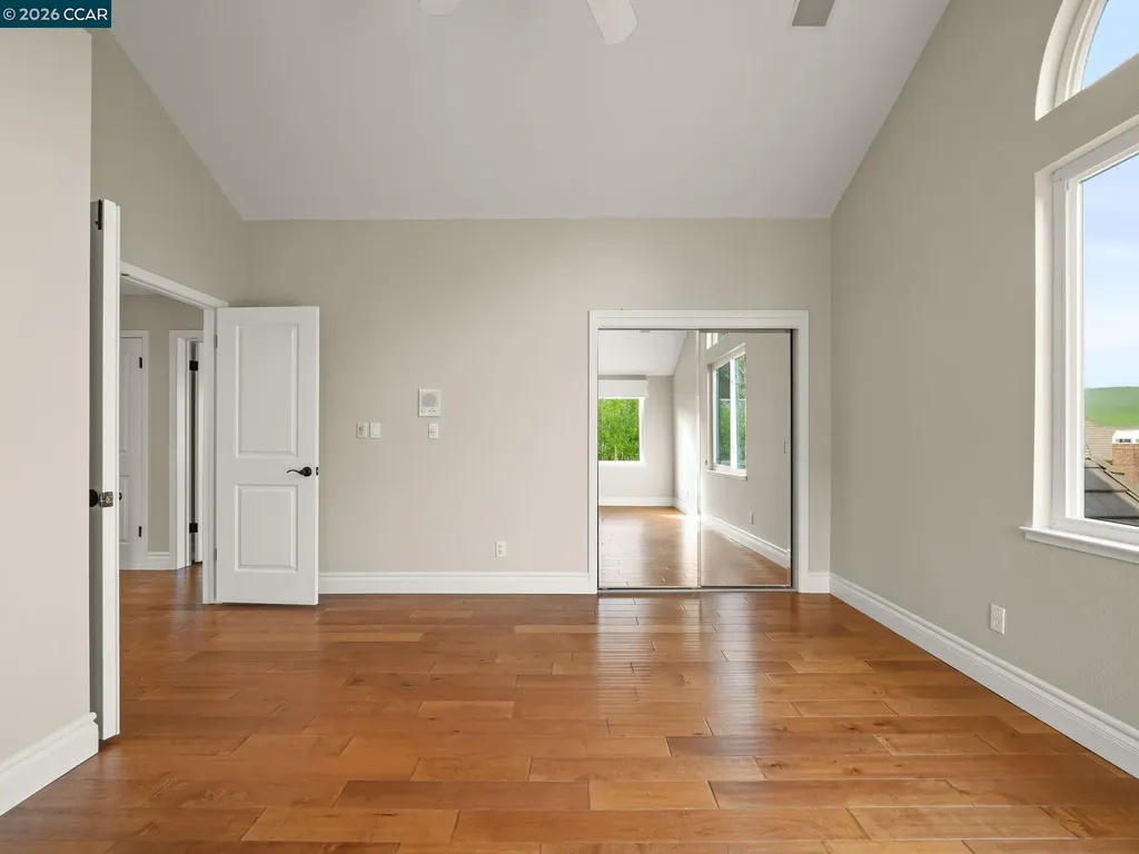 376 Blue Oak Lane Clayton CA 94517