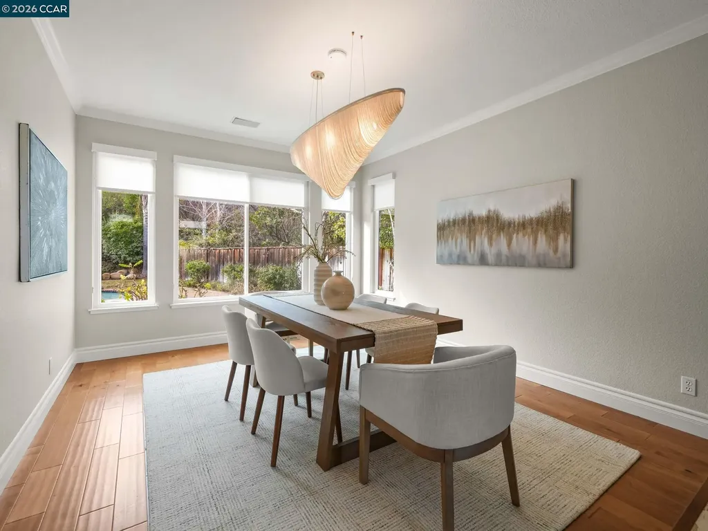 376 Blue Oak Lane Clayton CA 94517