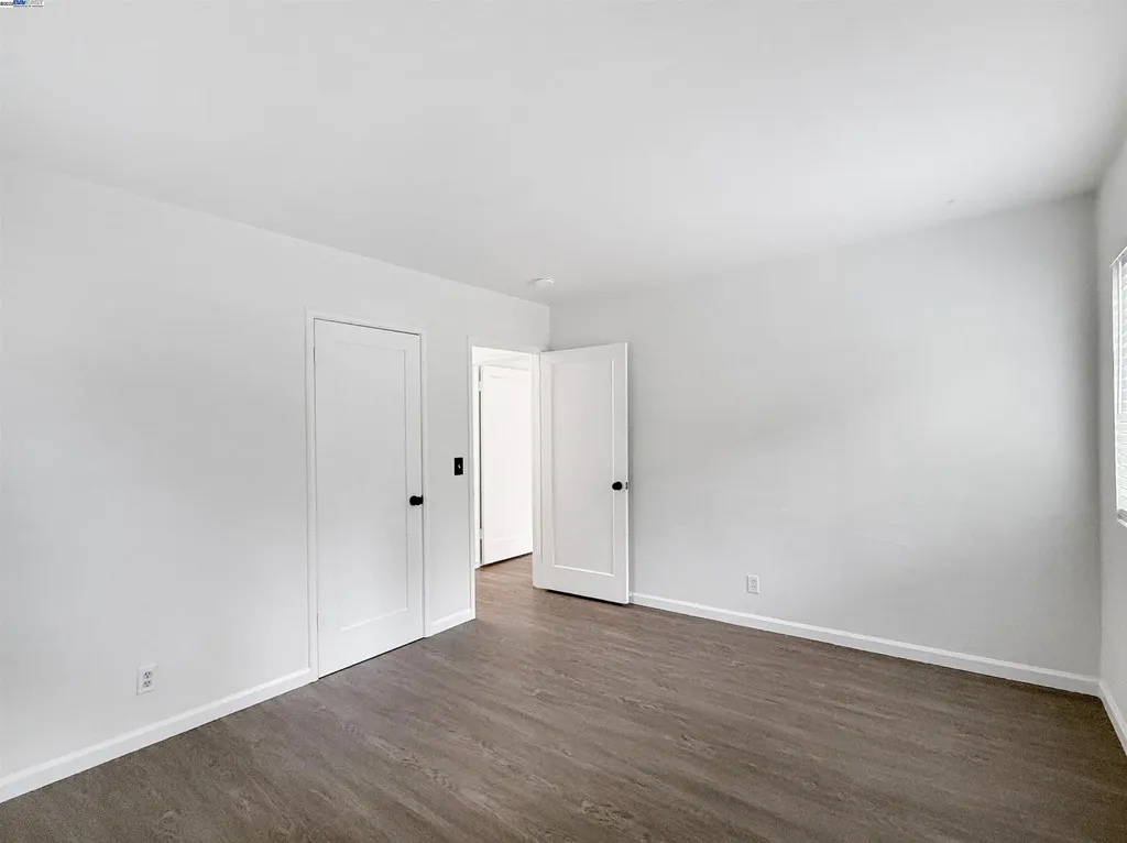 1516 Grove Way Hayward CA 94546