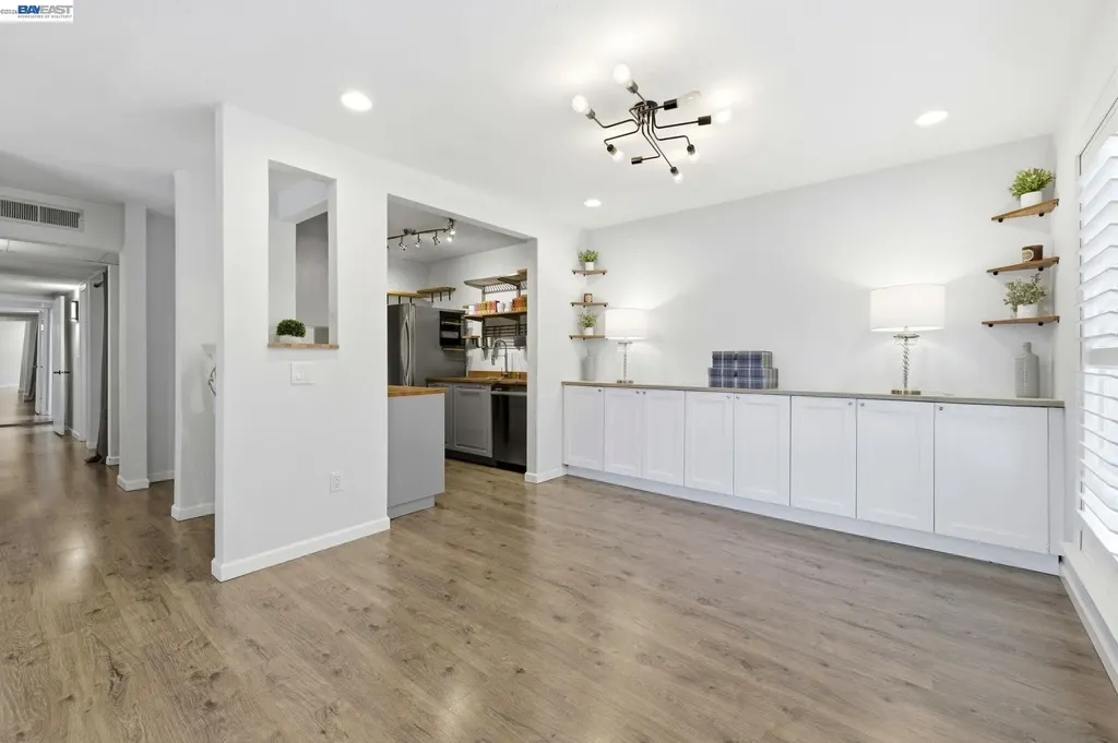 300 Civic Drive Walnut Creek CA 94596