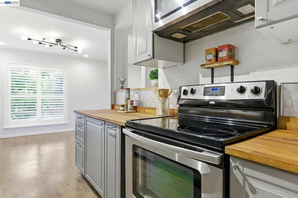 300 Civic Drive Walnut Creek CA 94596