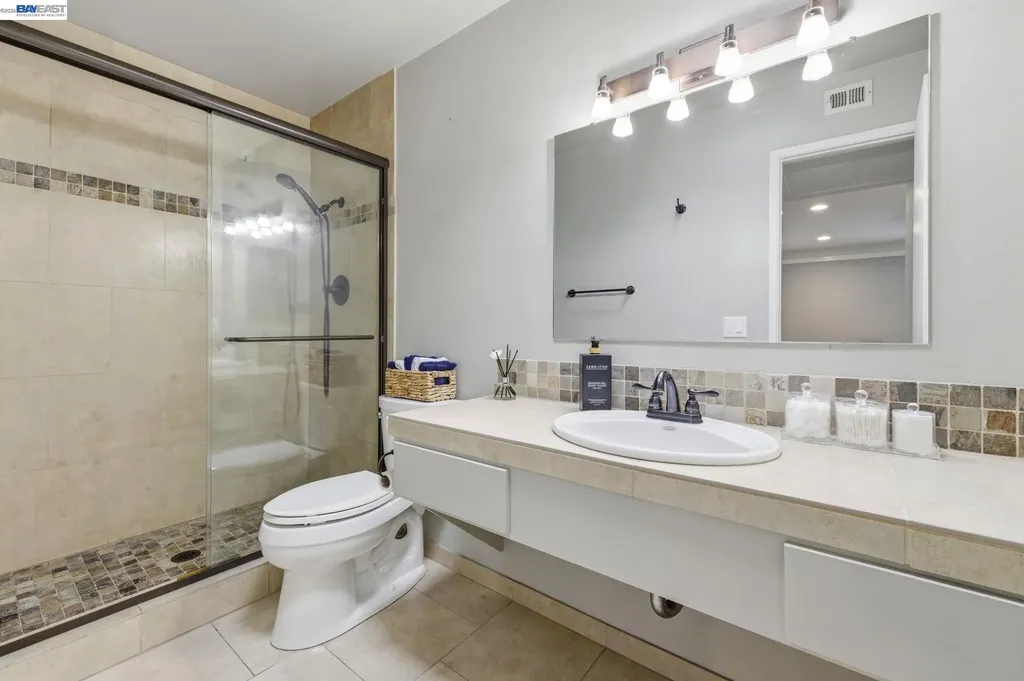 300 Civic Drive Walnut Creek CA 94596