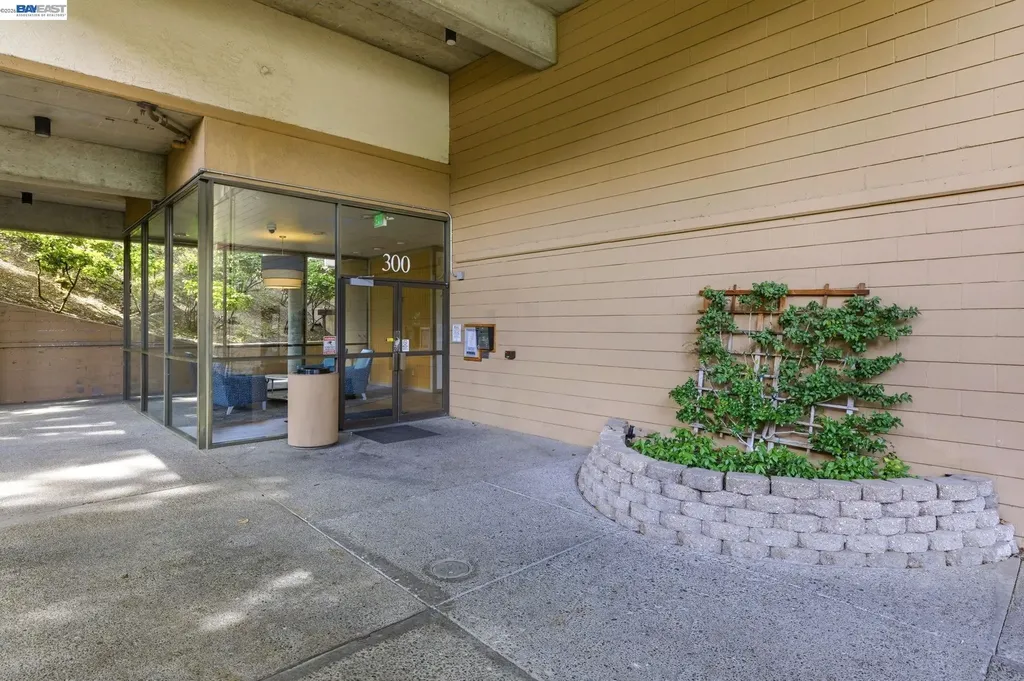 300 Civic Drive Walnut Creek CA 94596