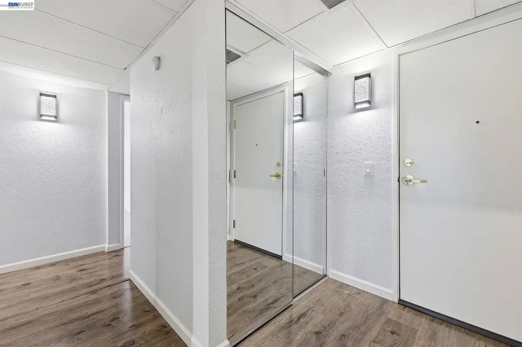 300 Civic Drive Walnut Creek CA 94596