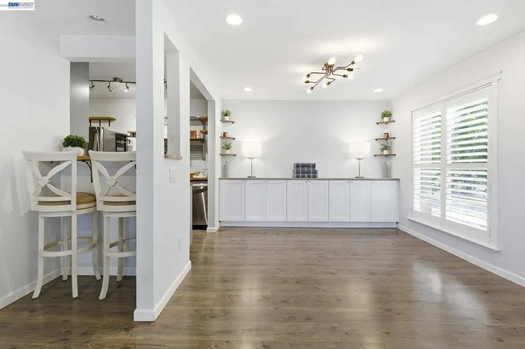 300 Civic Drive Walnut Creek CA 94596