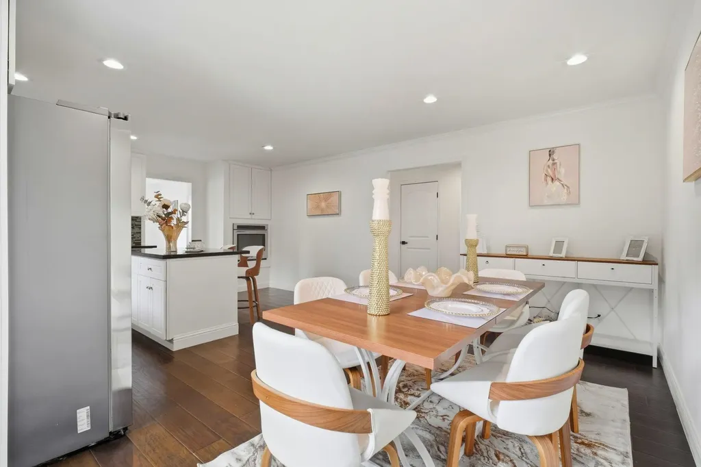 3247 Revere Avenue Oakland CA 94605