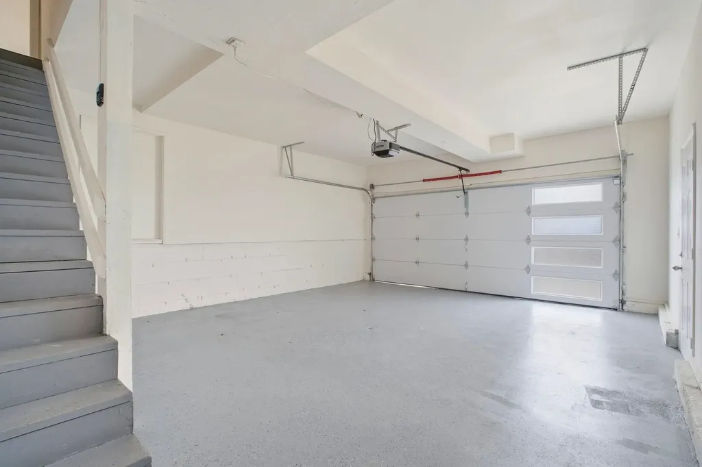 3247 Revere Avenue Oakland CA 94605