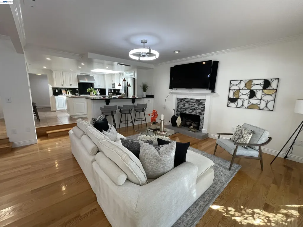 4347 San Juan Avenue Fremont CA 94536