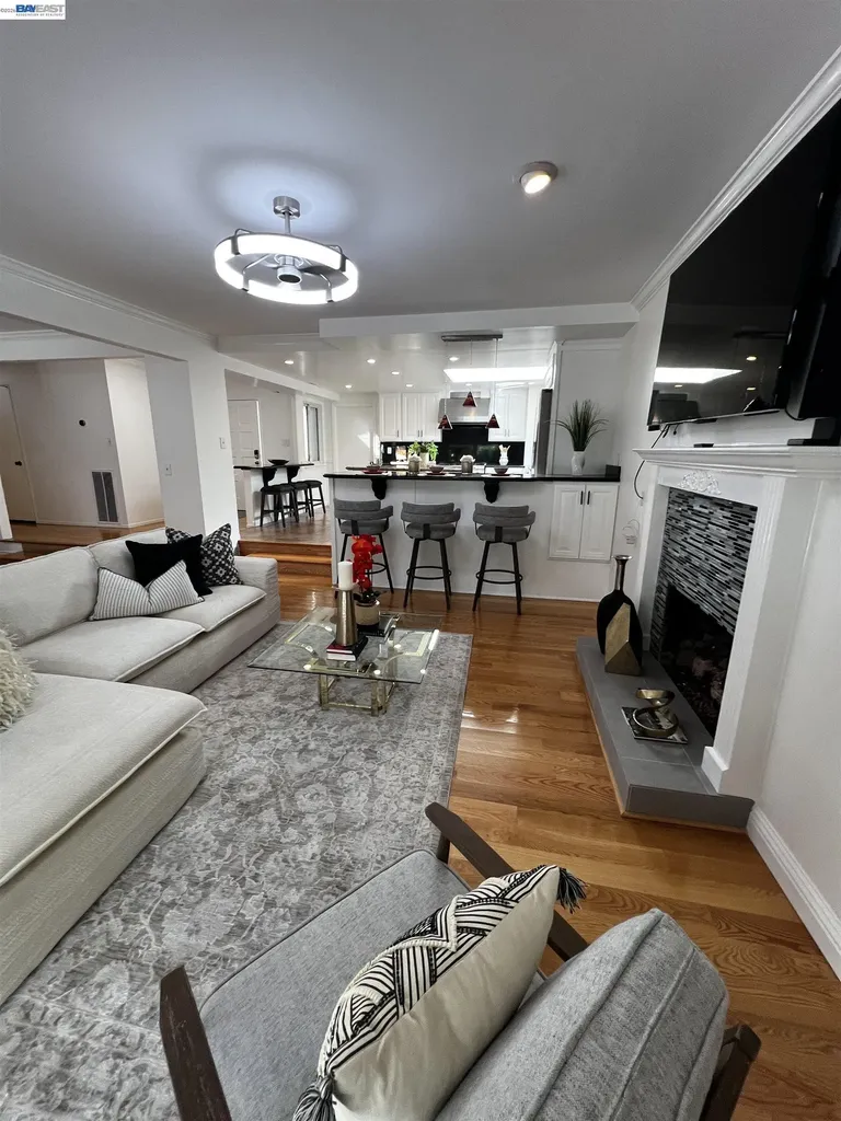 4347 San Juan Avenue Fremont CA 94536