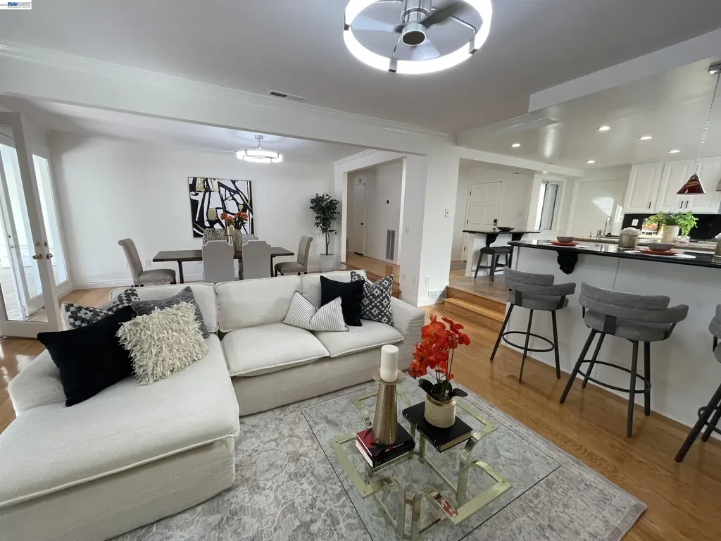 4347 San Juan Avenue Fremont CA 94536