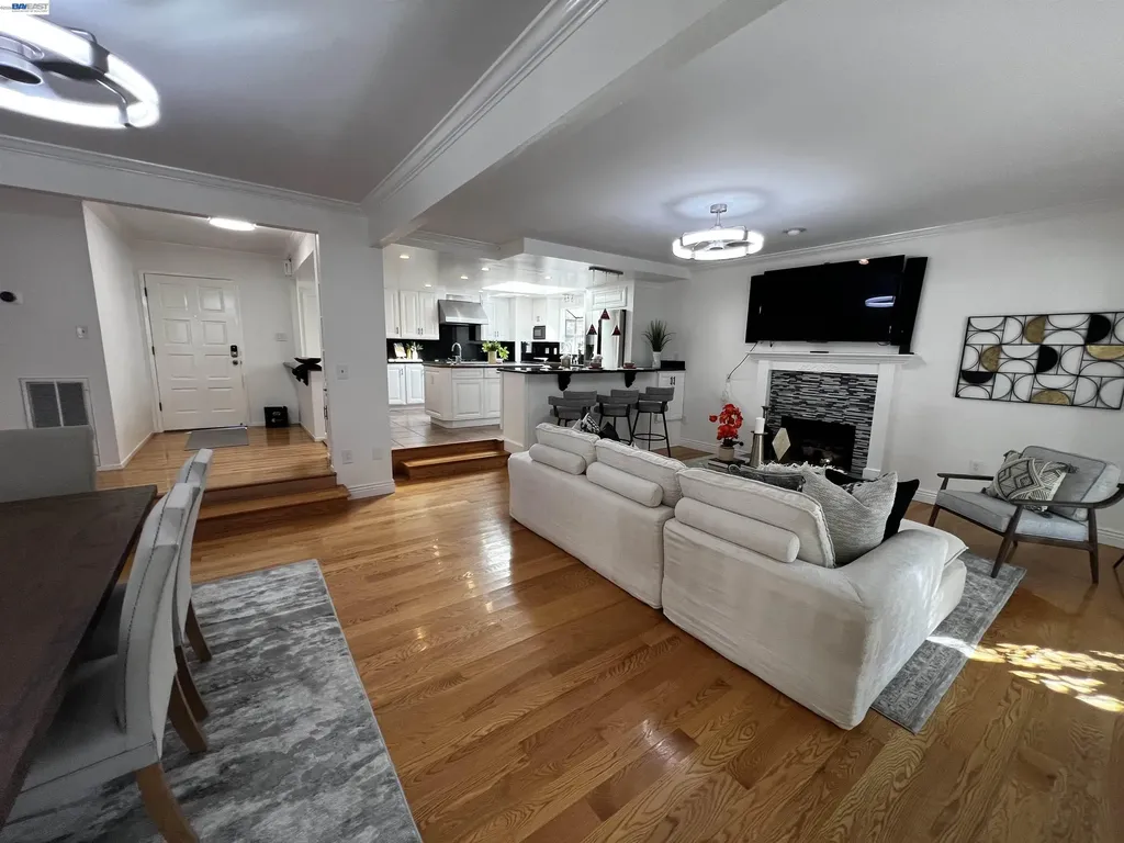 4347 San Juan Avenue Fremont CA 94536