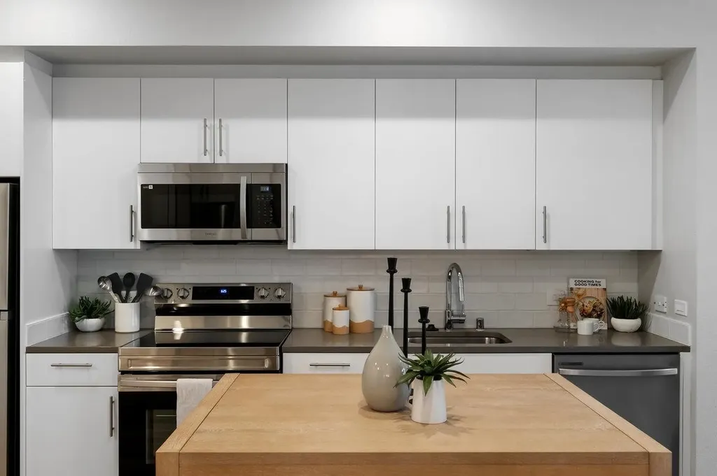 260 Brooklyn Basin Way Oakland CA 94606