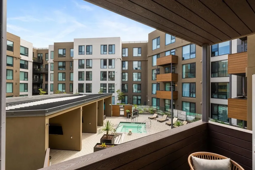 260 Brooklyn Basin Way Oakland CA 94606