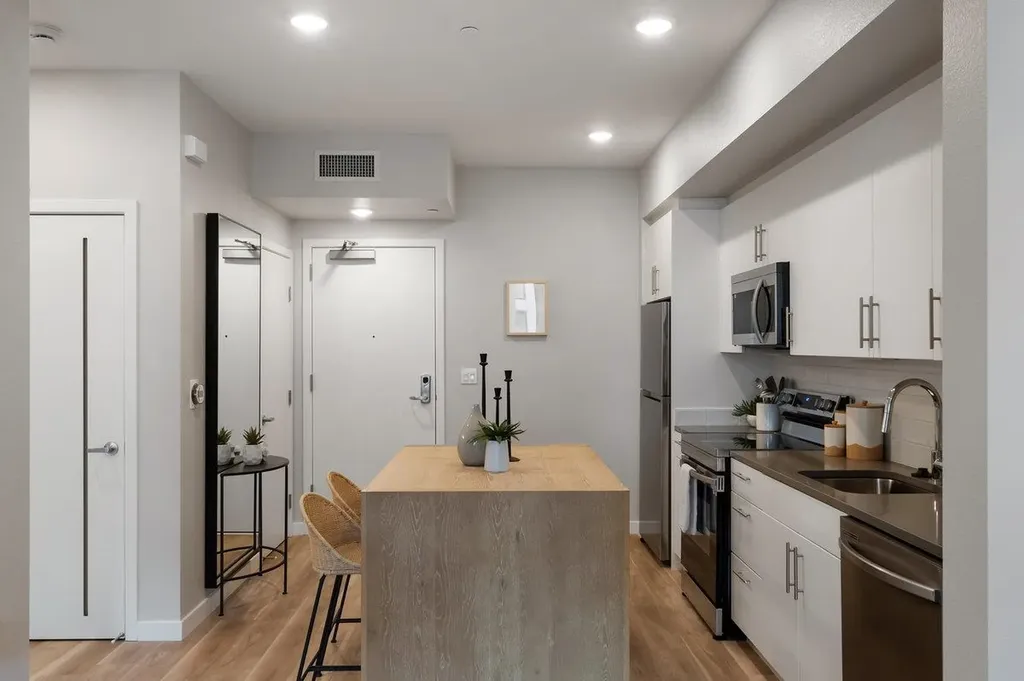 260 Brooklyn Basin Way Oakland CA 94606