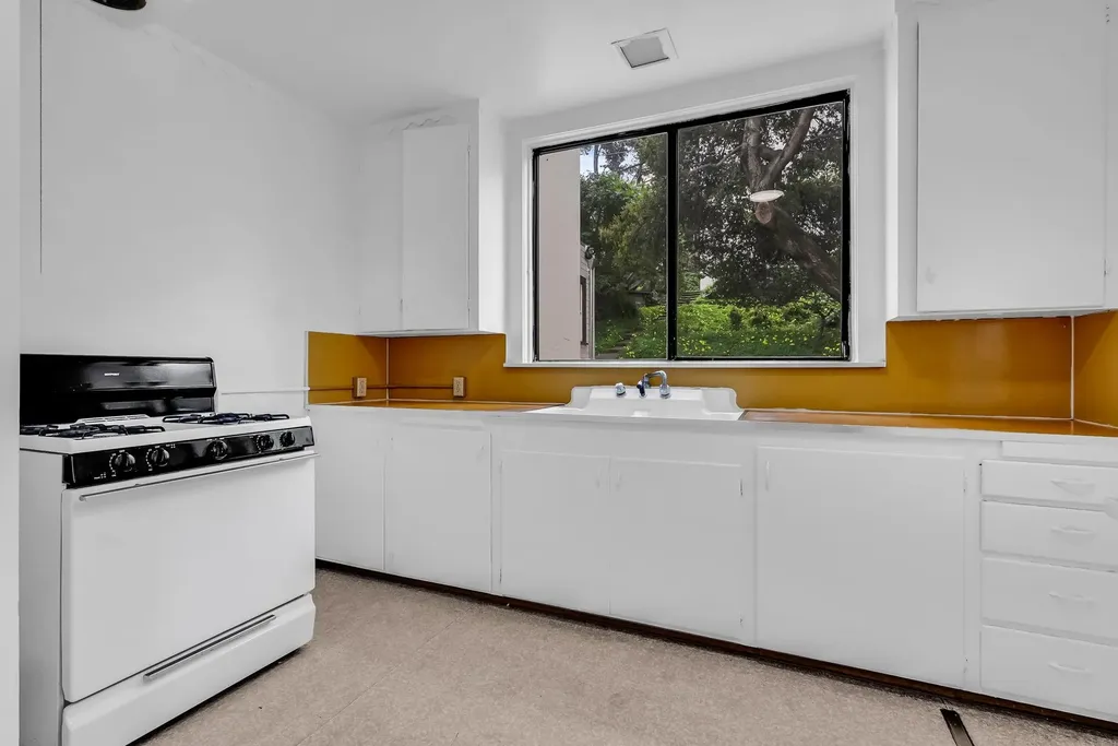 2340 Virginia Street Berkeley CA 94709