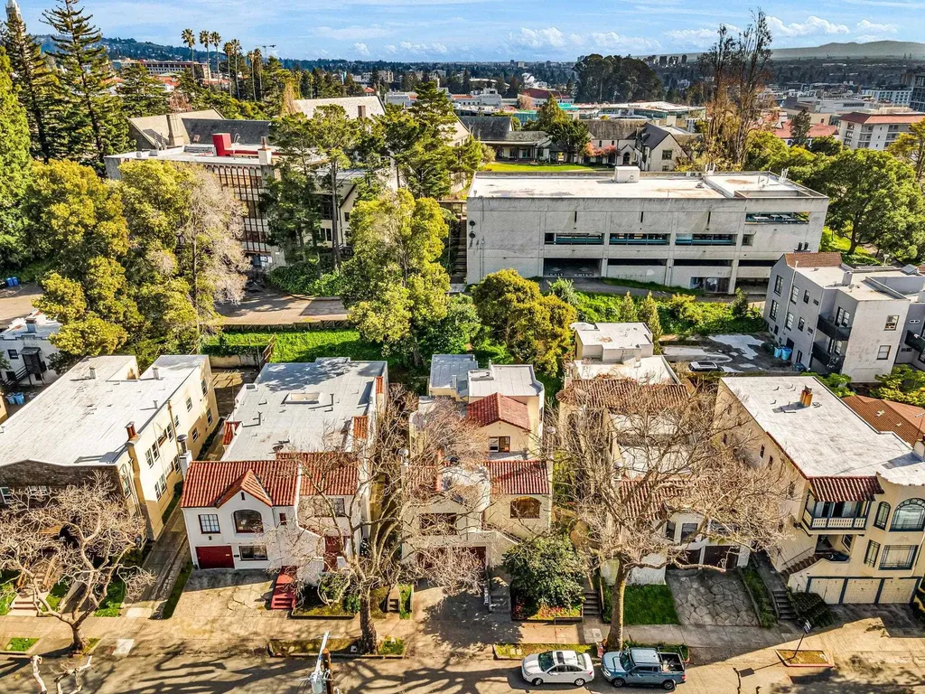 2340 Virginia Street Berkeley CA 94709