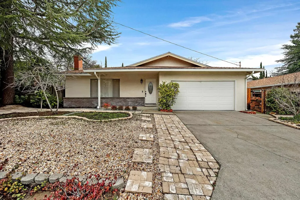 550 Blue Ridge Drive Martinez CA 94553