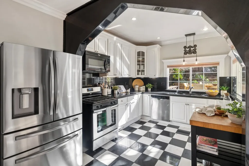 3340 Harrison Street Oakland CA 94611