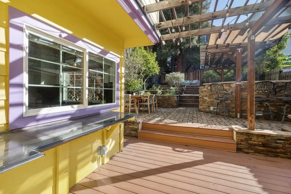 3340 Harrison Street Oakland CA 94611