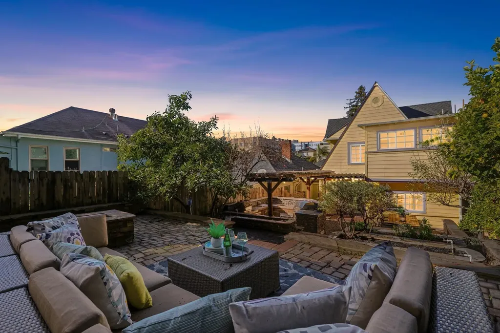 3340 Harrison Street Oakland CA 94611