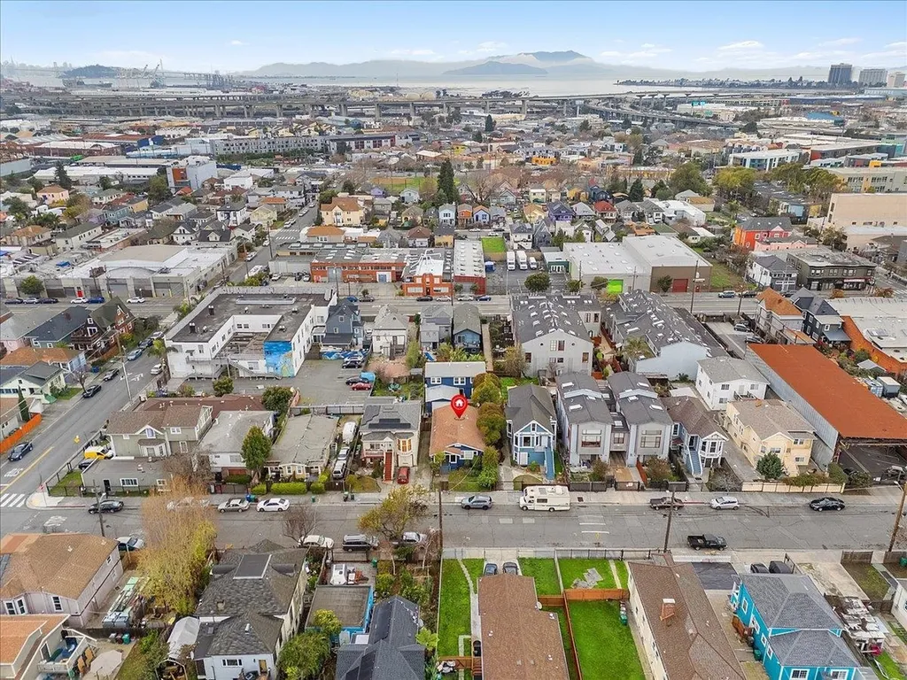 3029 Chestnut Street Oakland CA 94608