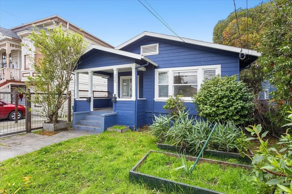 3029 Chestnut Street Oakland CA 94608