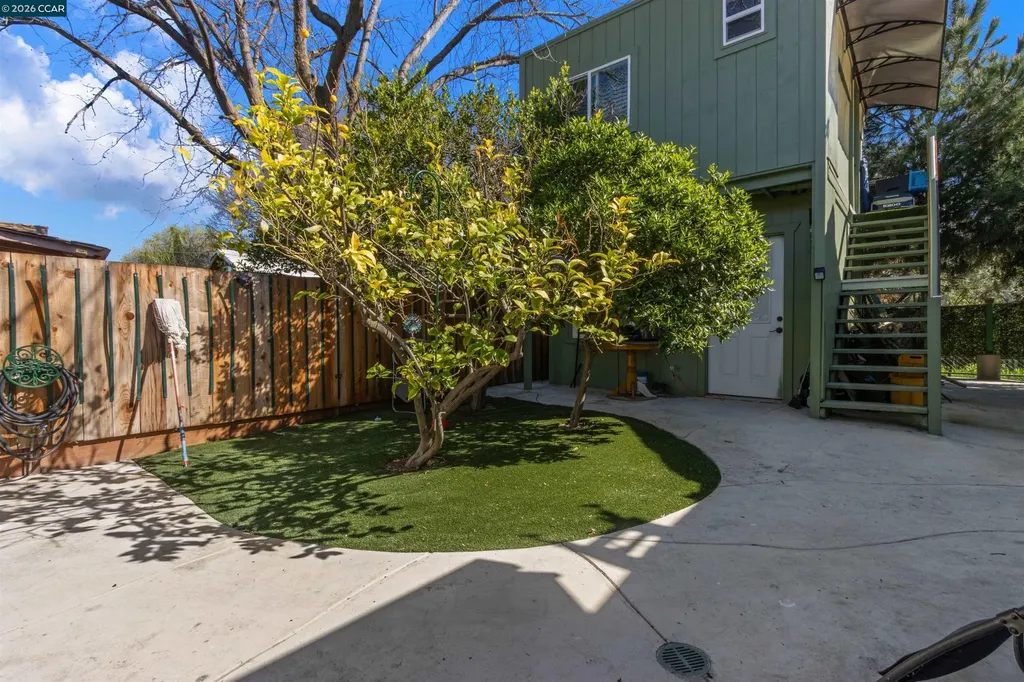 94 Anchor Drive Bay Point CA 94565