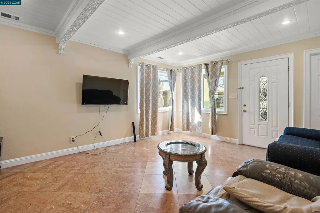 94 Anchor Drive Bay Point CA 94565