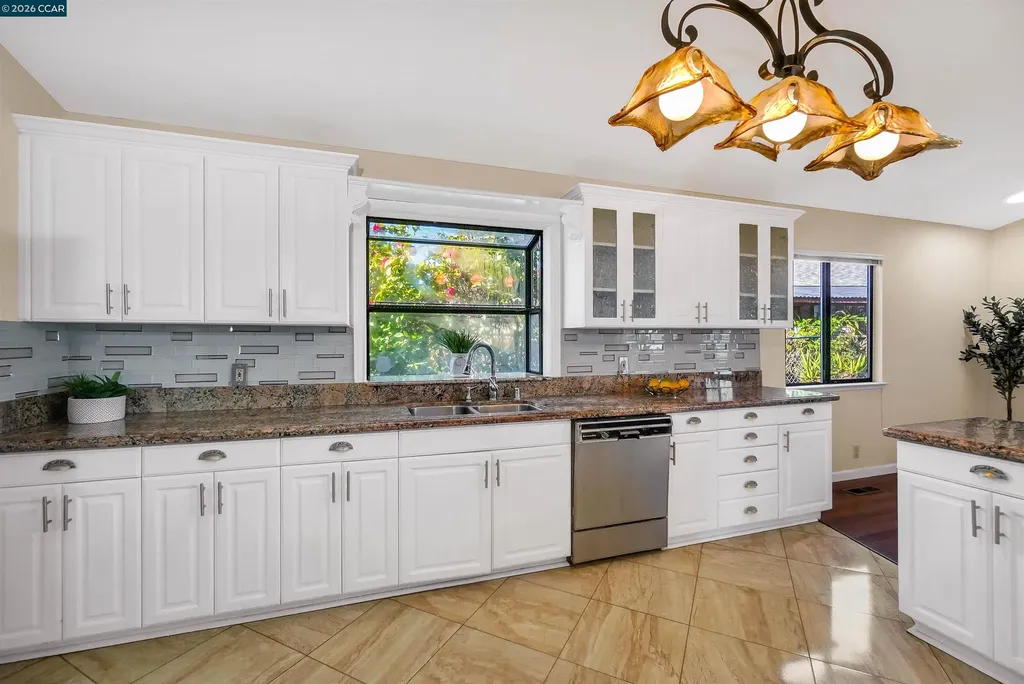 765 Bayview Court El Sobrante CA 94803