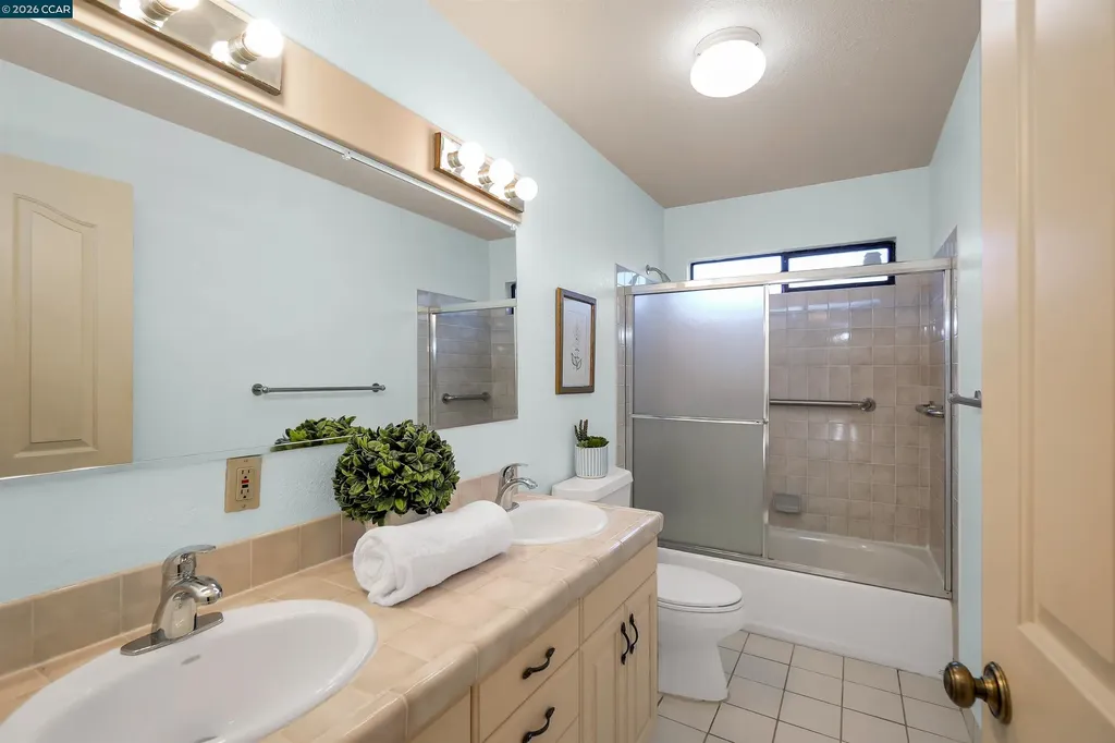 765 Bayview Court El Sobrante CA 94803