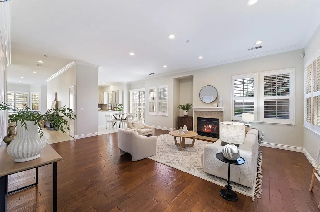 725 Central Avenue Livermore CA 94551