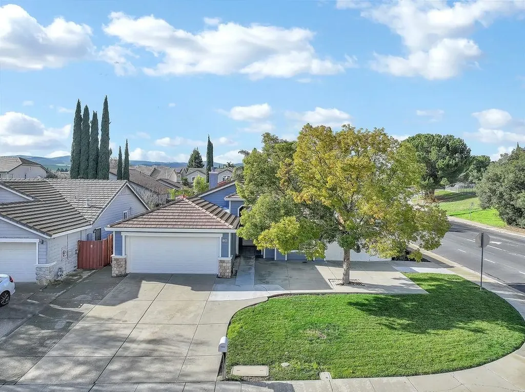 5200 Grass Valley Way Antioch CA 94531