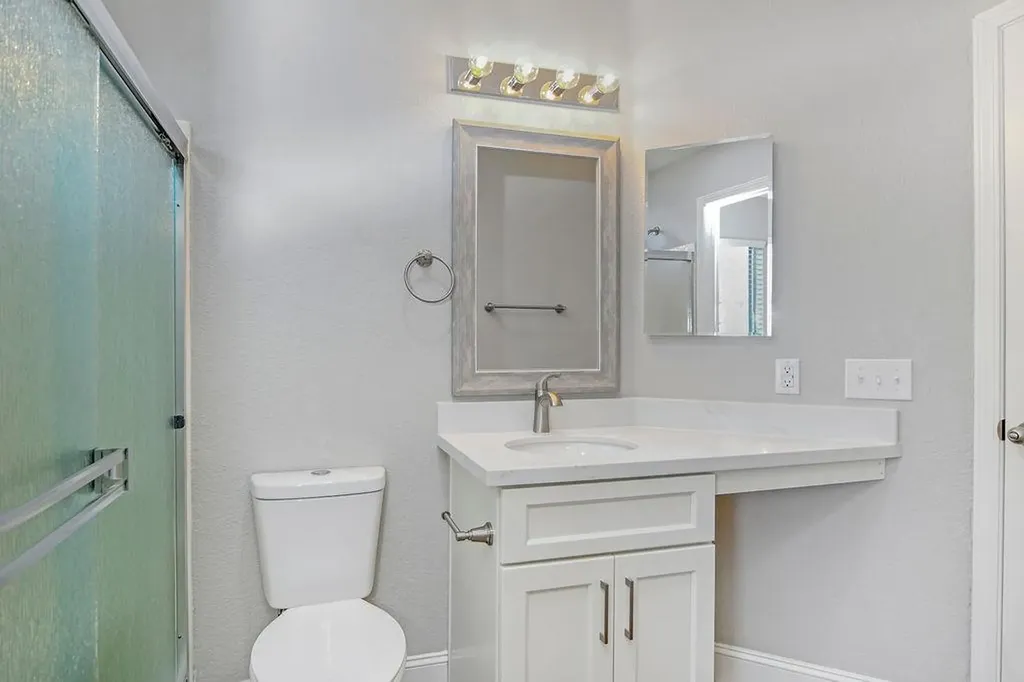 5200 Grass Valley Way Antioch CA 94531