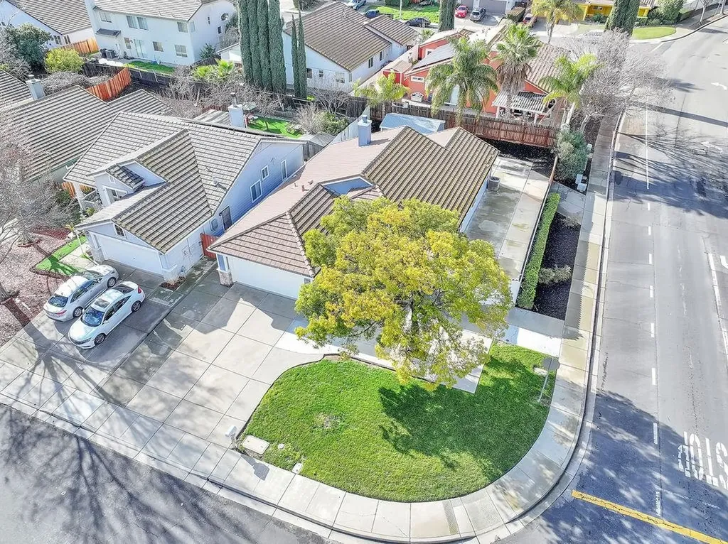 5200 Grass Valley Way Antioch CA 94531