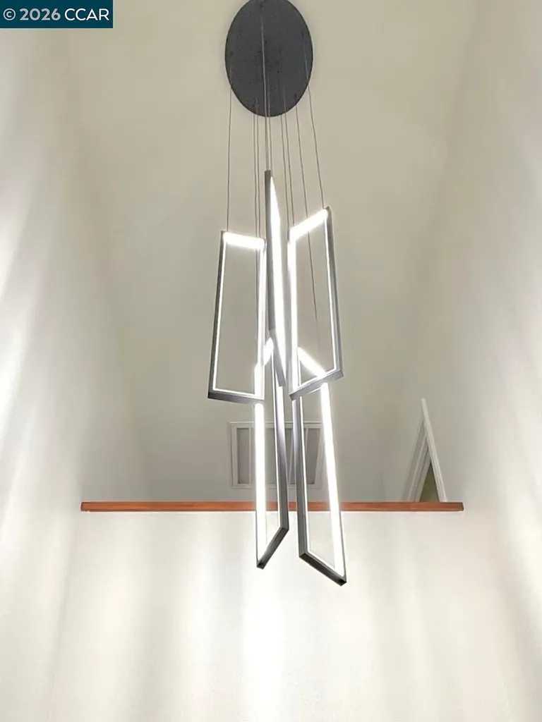 1018 Promenade Street Hercules CA 94547